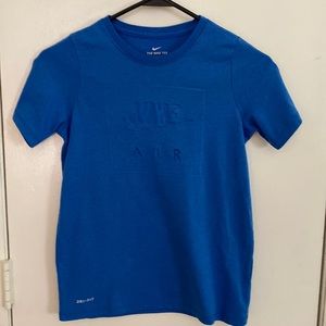 Boys small Nike shirt short sleeves blue
